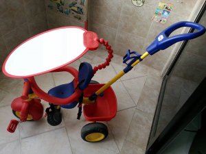 Little Tikes Tricycle (side view).jpg