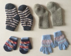 winter socks and gloves_2.JPG winter socks and gloves_2.JPG
