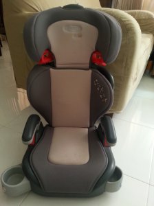 graco car seat.jpg