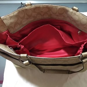 Coach Bag 3.JPG Coach Bag 3.JPG