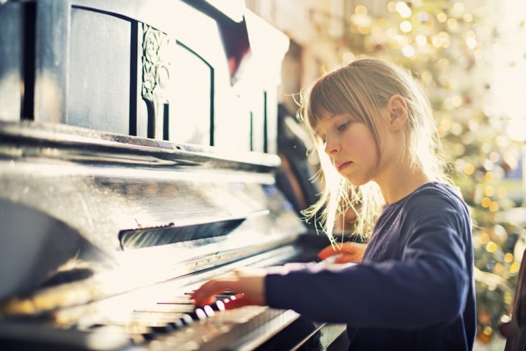 Why the Piano is the best instrument for your Child to start learning ...