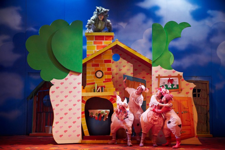 The Three Little Pigs by Singapore Repertory Theatre's TLC