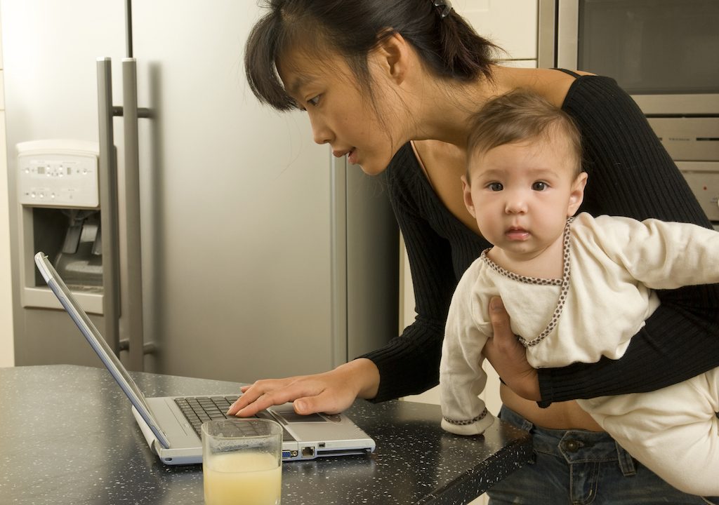 Postnatal Nutrition Tips for the Working Mum