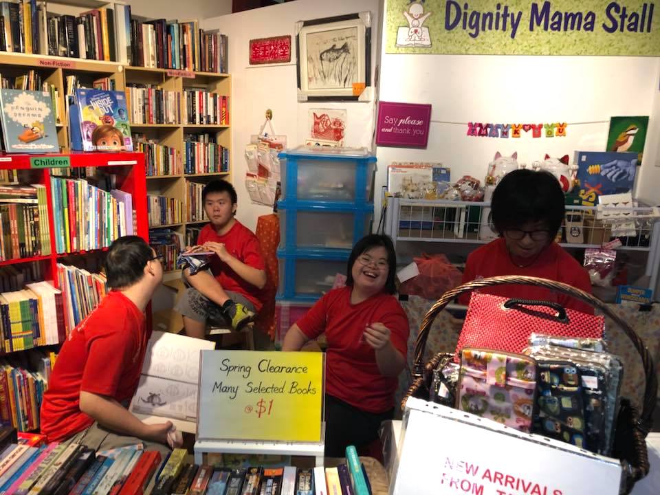 donate books - dignity mama