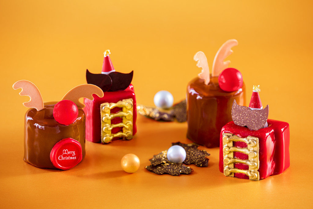 best log cakes and roast turkeys 2019 - hilton singapore