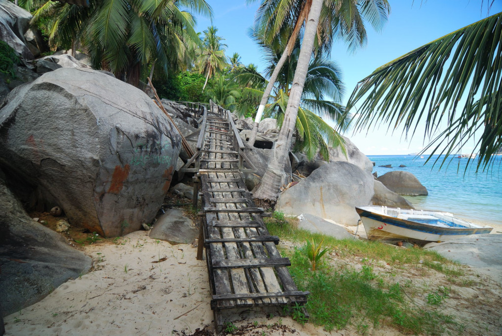 islands near Singapore - Pulau Aur