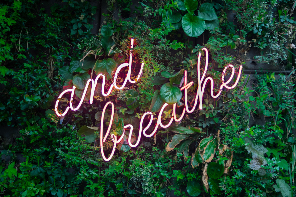 take deep breaths when speaking off the cuff