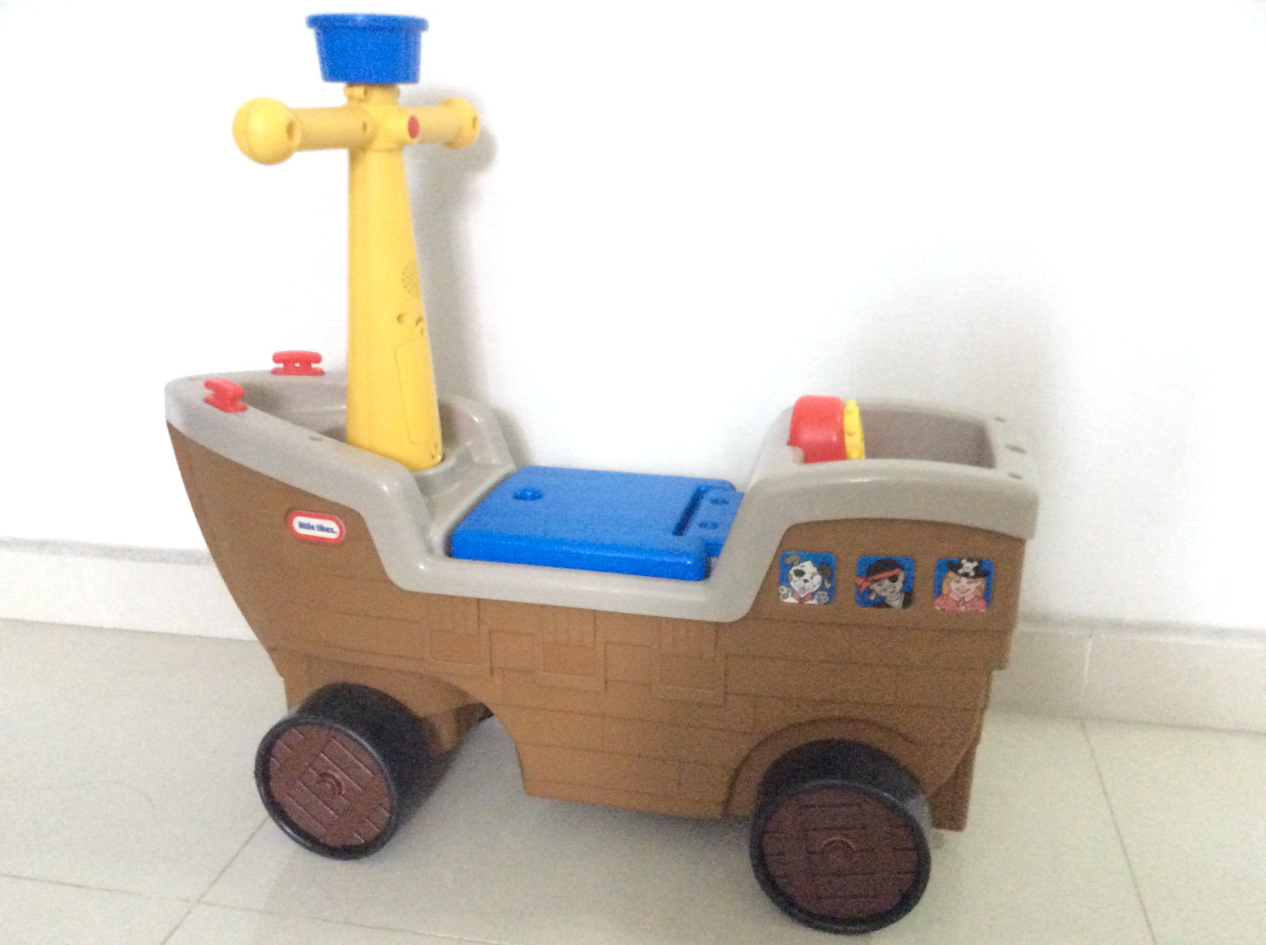 Little tikes pirate 2024 ship ride on