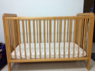 Cot bed-small.JPG