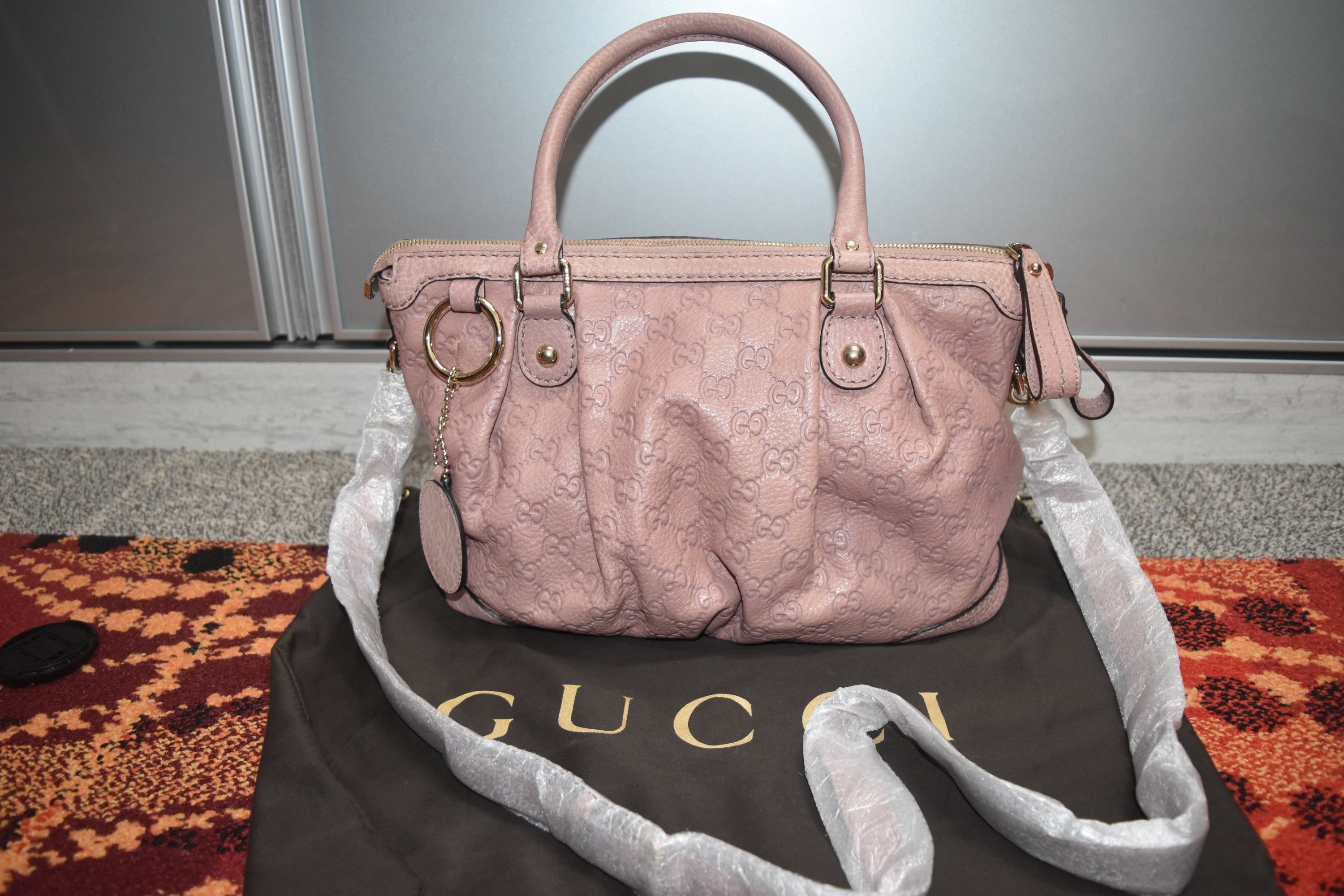 BN GUCCI FULL LEATHER BAG AT COST | SingaporeMotherhood Forum