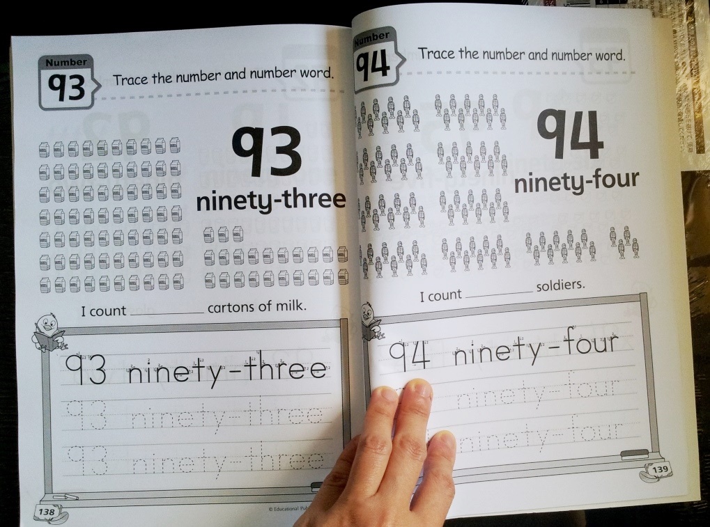 numbers book (5).jpg