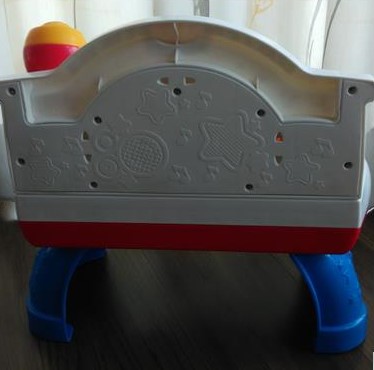 toy piano back.jpg