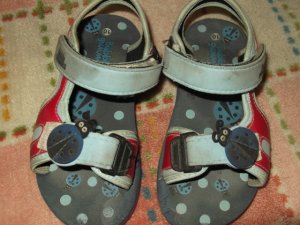 BLUE BUBBLE GUMMER SHOES (2).JPG