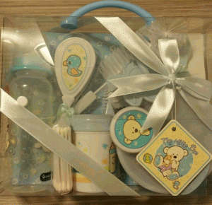 Lucky Baby 10pc Gift Set (Blue) - 1.gif
