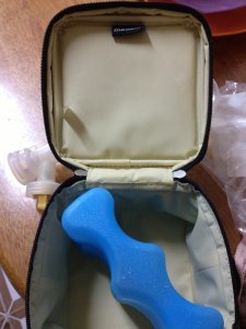 Storage pouch with ice block.JPG