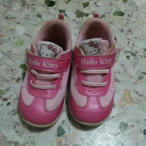 kitty_shoes_18cm.jpg