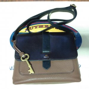 vintage_fossil_kinley_crossbody_bag_1484993956_e7064490.jpg