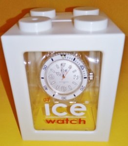 White Ice Watch1.jpg(262x300).jpg