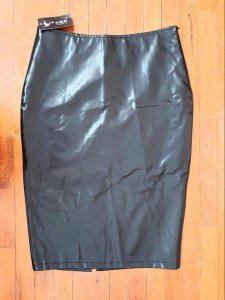 Leather Skirt 1.jpg
