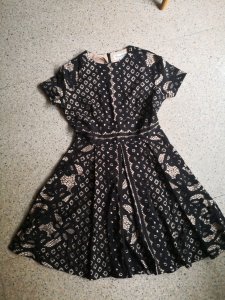 black lace elegant dress size s-$10.jpg