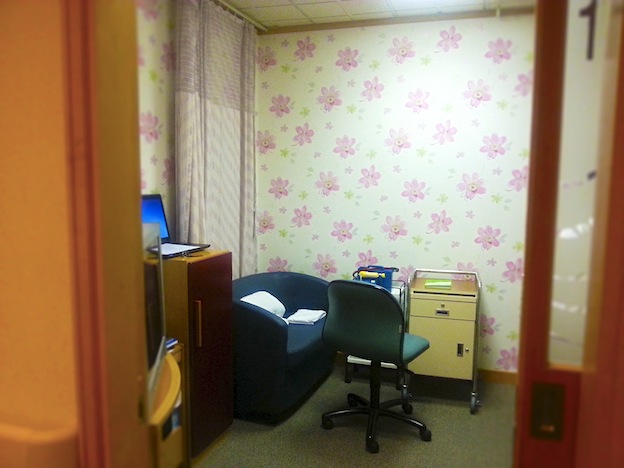 SGH lactation counseling room (edited)