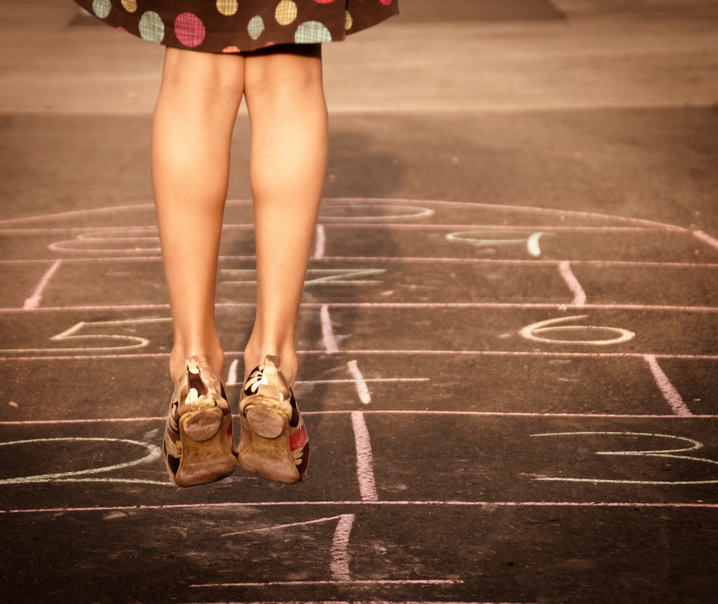 childhood-games-hopscotch