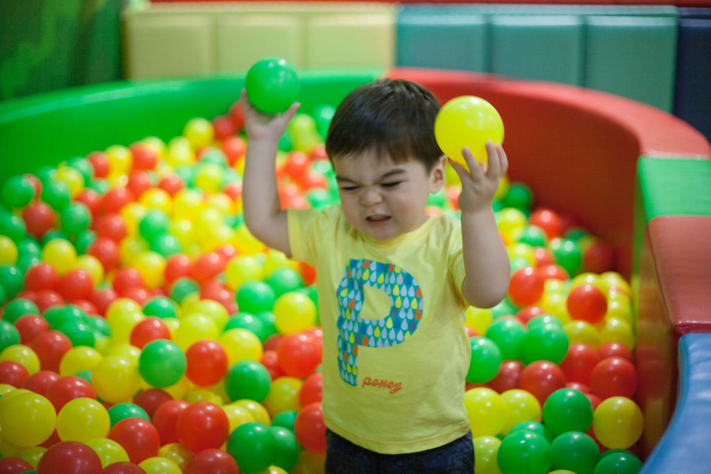 eXplorerkid Colourful Ball Pit