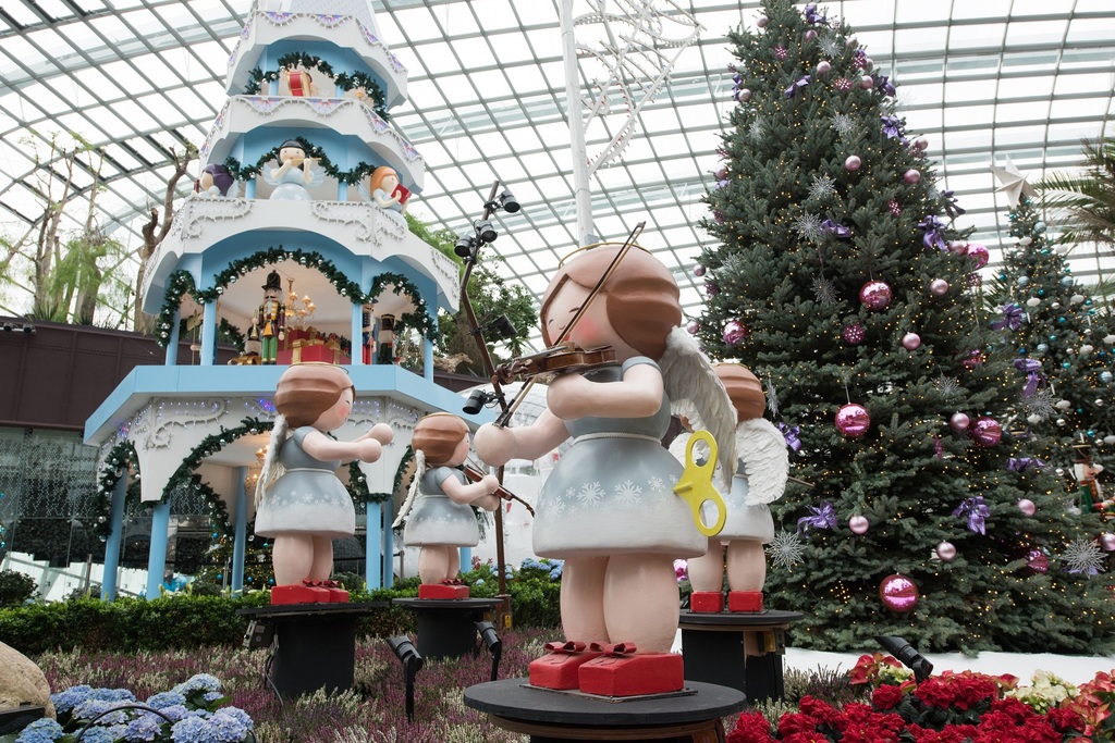 Merry Medley at Gardens by The Bay