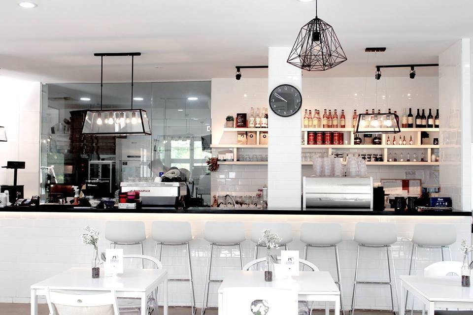 cafes-that-open-early-in-the-morning-get-your-java-before-9am