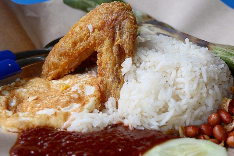 cravings - boon lay nasi lemak