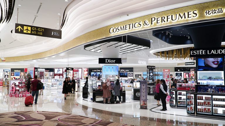 changi airport terminal 4 -cosmetics