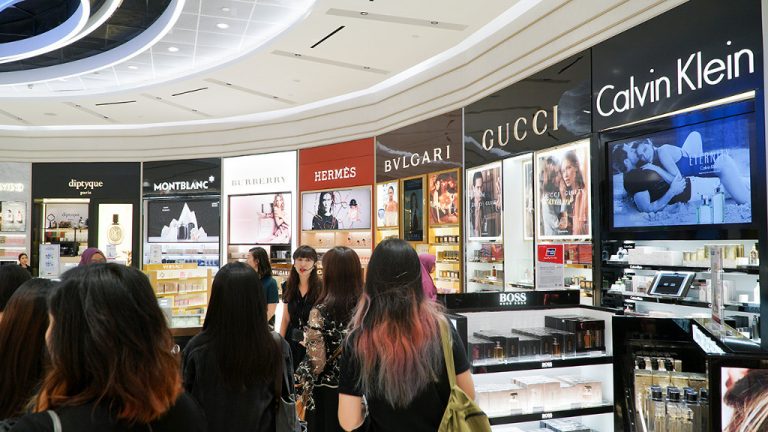 changi airport terminal 4 -perfumes