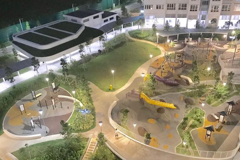 outdoor playgrounds - toa payoh crest