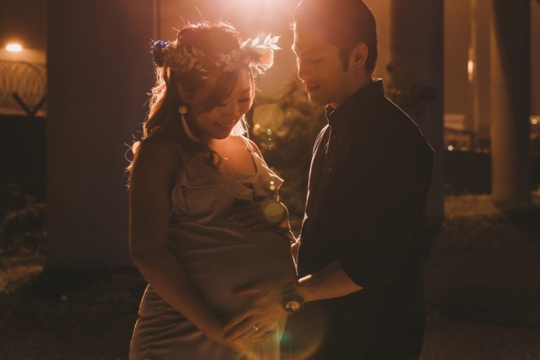 night-time maternity photoshoot (1)