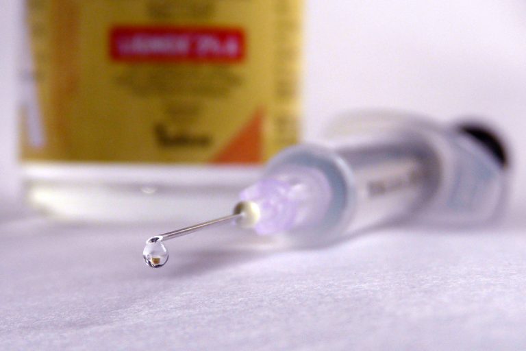 Singapore vaccinations - syringe