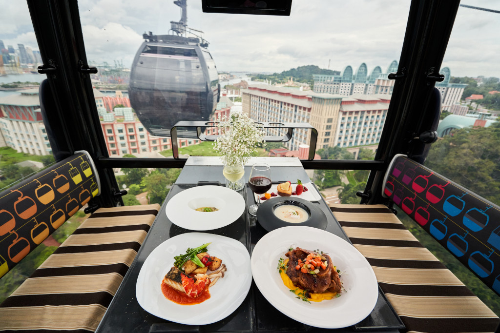 Cable Car Sky Dining at Faber Peak