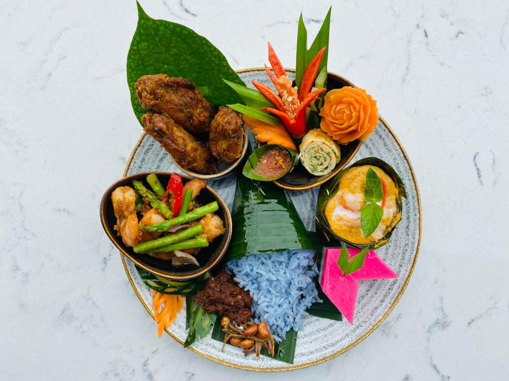 National Day 2020 Local-Thai-inspired Set Meals – Blue Jasmine