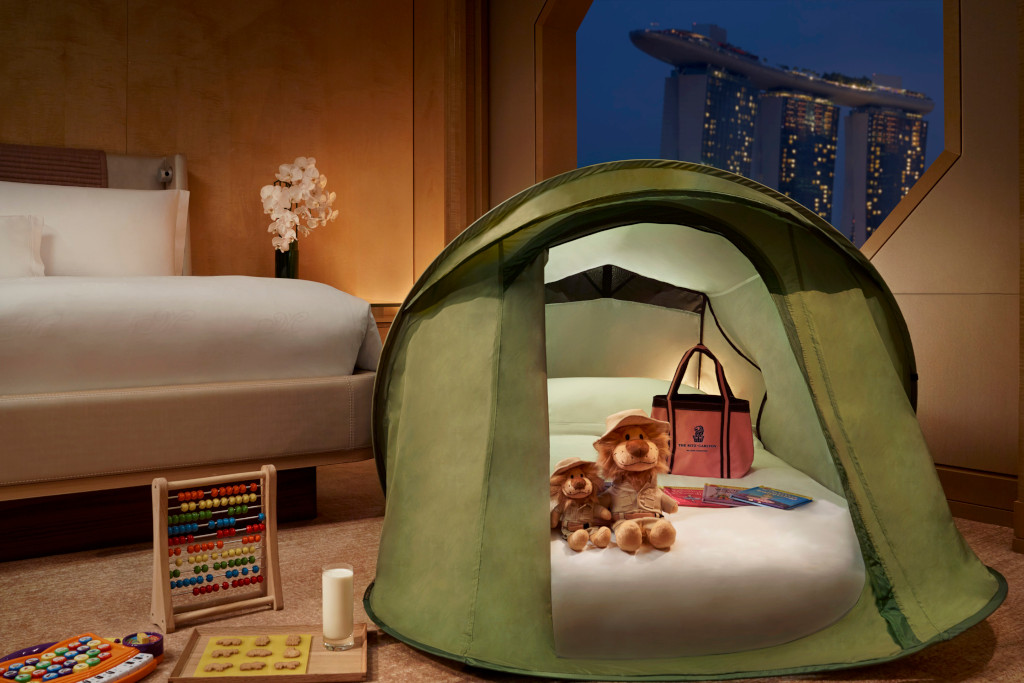 family-friendly hotels - ritz carlton millenia singapore
