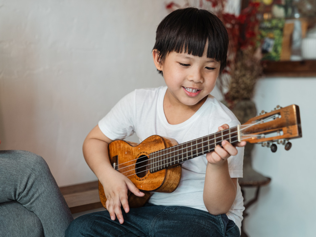 ukulele lessons for kids