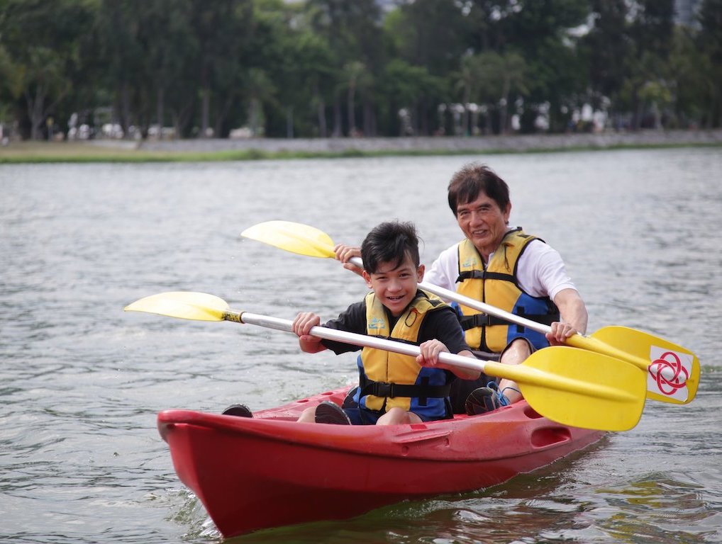 Where to Kayak in Singapore: Trips, Courses, and more for Families