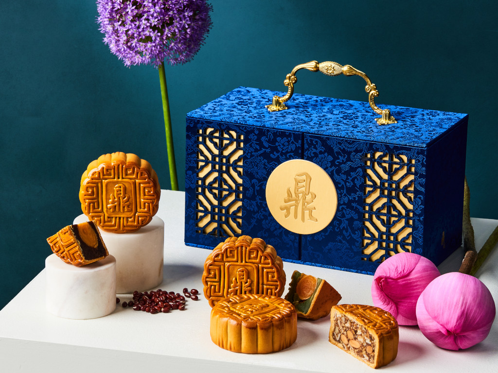 Mooncakes You'll Actually Want To Eat This Mid-Autumn Festival 2021 - ELLE  SINGAPORE
