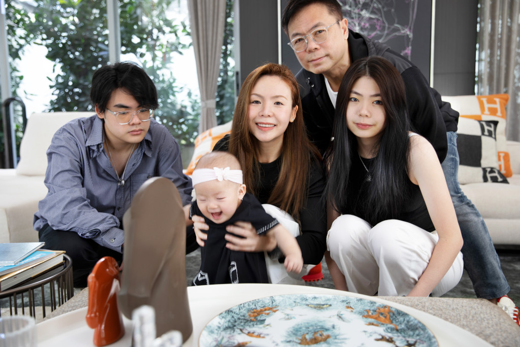 pregnant at 45 - Andrea Chow and family