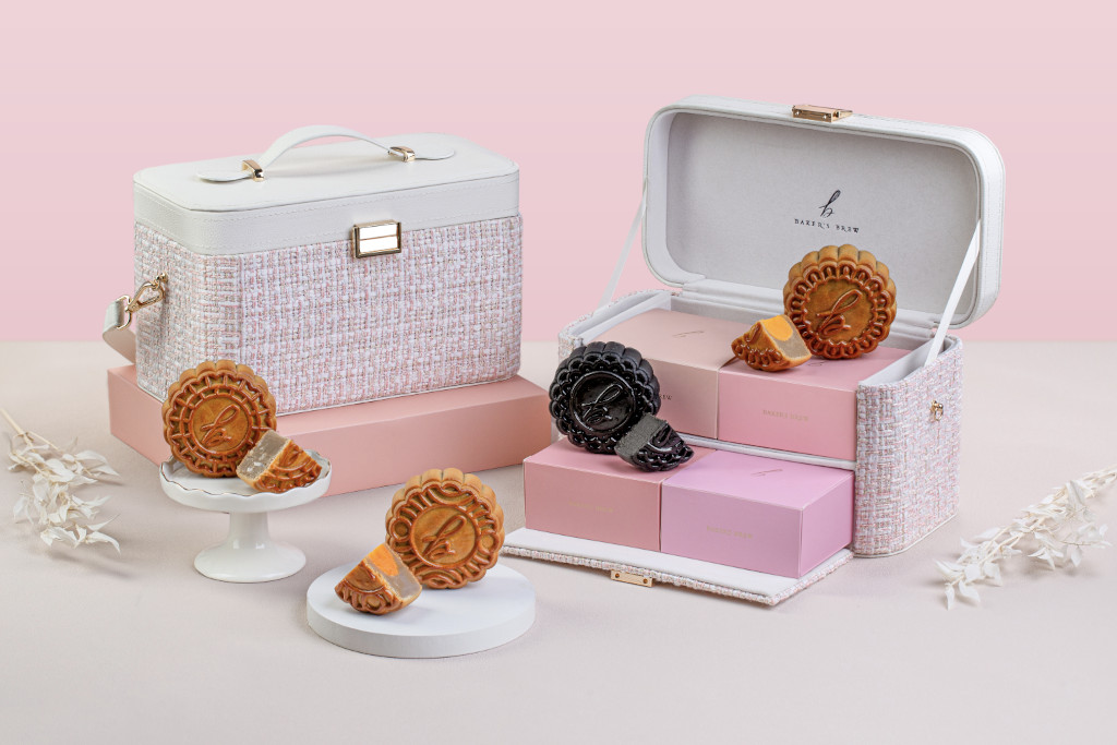 Rosé Chloe Collection – Baker’s Brew mooncakes