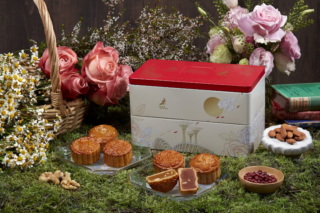 Gardens by the Bay x The Capitol Kempinski Hotel Singapore Mooncakes