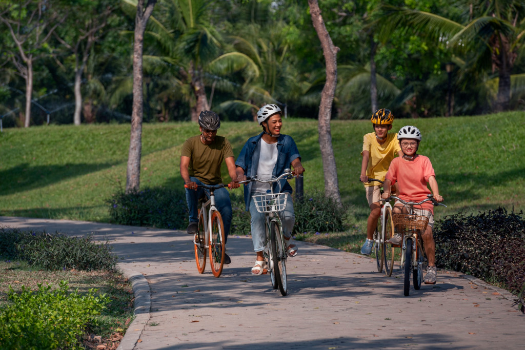 family-cycling-outdoors.jpg