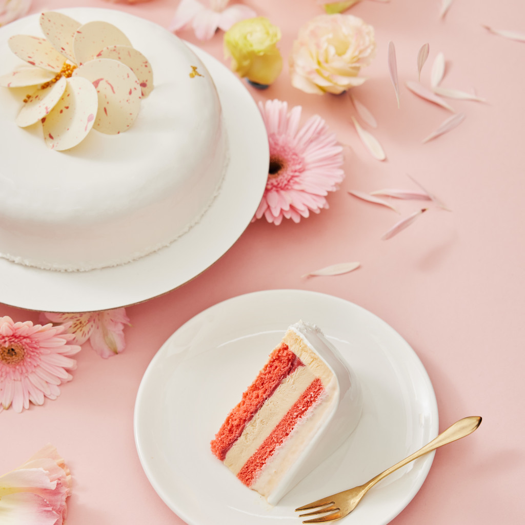 Pink Velvet Cake – LUNA Patisserie