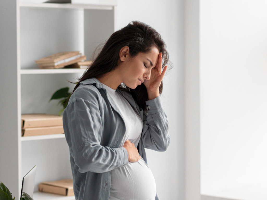 pregnant with migraine