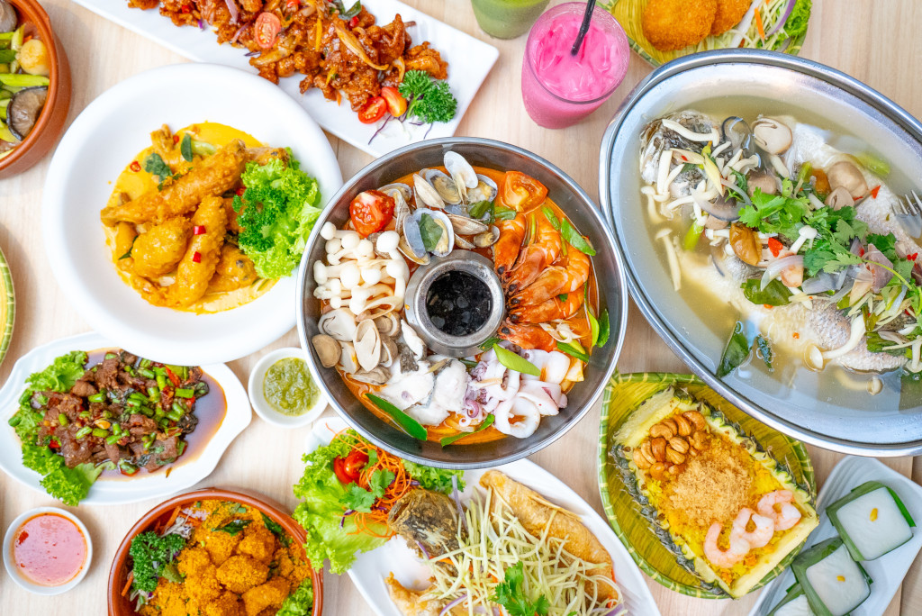 Central Thai Halal-certified Buffet